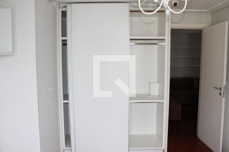 Apartamento à venda com 360m², 4 quartos e 4 vagasQuarto 2