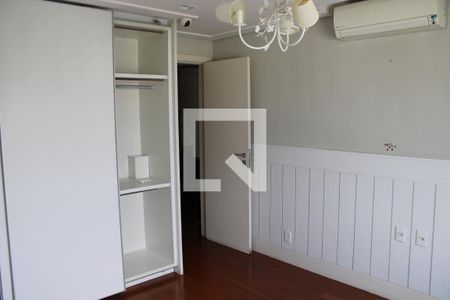 Apartamento à venda com 360m², 4 quartos e 4 vagasQuarto 2