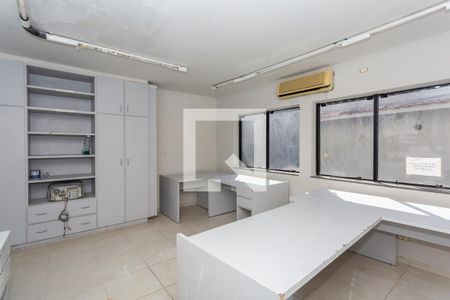 Casa à venda com 319m², 4 quartos e 6 vagasQuarto 4