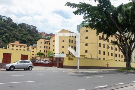 Apartamento à venda com 52m², 2 quartos e 1 vaga Apartamento à venda com 52m², 2 quartos e 1 vagaFachada