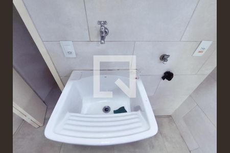 Apartamento à venda com 78m², 3 quartos e 1 vagaÁrea de Serviço