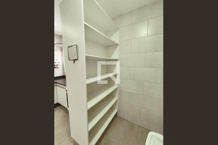 Apartamento à venda com 78m², 3 quartos e 1 vagaDetalhe da area de serviço