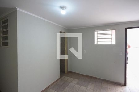 Casa para alugar com 150m², 3 quartos e 2 vagas Casa para alugar com 150m², 3 quartos e 2 vagasQuarto de serviço
