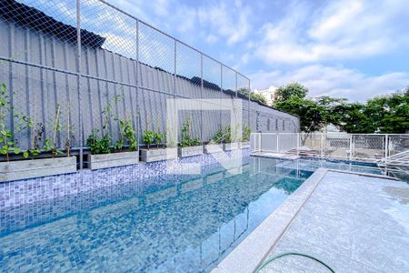 Apartamento para alugar com 31m², 1 quarto e sem vagaÁrea comum - Piscina