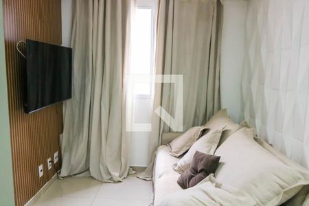 Sala de apartamento para alugar com 2 quartos, 55m² em Sampaio, Rio de Janeiro