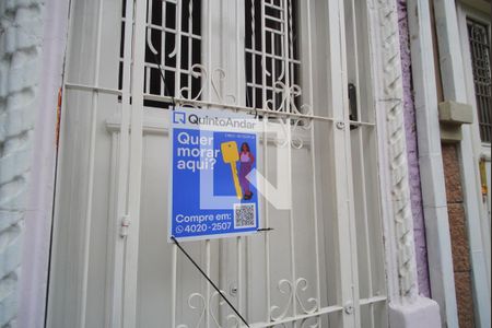 Casa à venda com 280m², 2 quartos e sem vagaPlaquinha