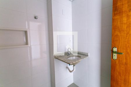 Apartamento para alugar com 41m², 2 quartos e sem vagaBanheiro
