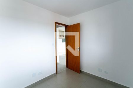 Quarto 1 de apartamento para alugar com 2 quartos, 41m² em Vila Ré, São Paulo
