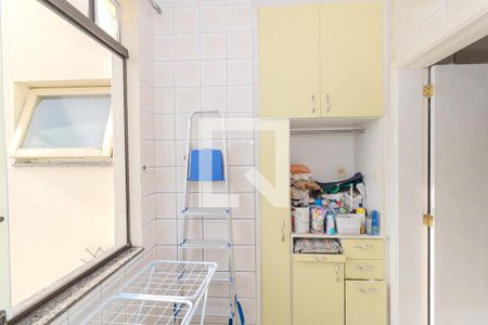 Apartamento para alugar com 151m², 3 quartos e 2 vagas Apartamento para alugar com 151m², 3 quartos e 2 vagasÁrea de Serviço