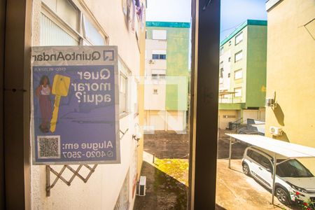 Janela de kitnet/studio à venda com 1 quarto, 35m² em Vila Ipiranga, Porto Alegre