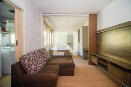 Sala de kitnet/studio à venda com 1 quarto, 35m² em Vila Ipiranga, Porto Alegre