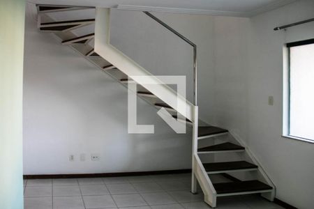 Sala de casa de condomínio para alugar com 3 quartos, 159m² em Stella Maris, Salvador