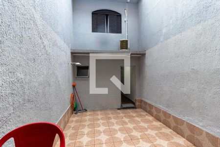 Casa à venda com 163m², 3 quartos e 1 vaga Casa à venda com 163m², 3 quartos e 1 vagaQuintal