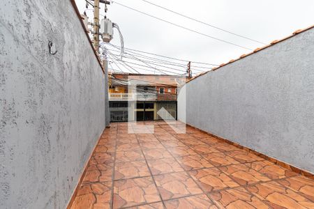 Casa à venda com 163m², 3 quartos e 1 vaga Casa à venda com 163m², 3 quartos e 1 vagaVaranda do Quarto 2