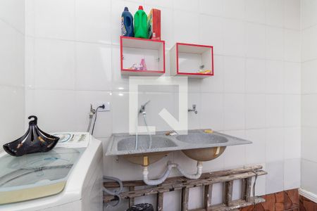 Casa à venda com 163m², 3 quartos e 1 vaga Casa à venda com 163m², 3 quartos e 1 vagaÁrea de Serviço