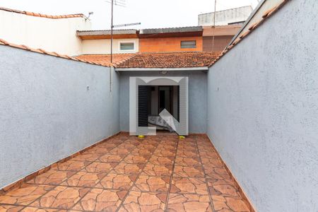Casa à venda com 163m², 3 quartos e 1 vaga Casa à venda com 163m², 3 quartos e 1 vagaVaranda do Quarto 2