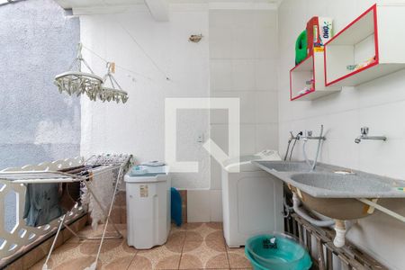 Casa à venda com 163m², 3 quartos e 1 vaga Casa à venda com 163m², 3 quartos e 1 vagaÁrea de Serviço