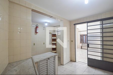 Casa à venda com 182m², 4 quartos e 2 vagasChurrasqueira