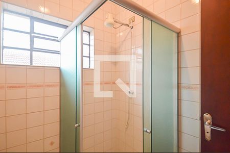 Casa à venda com 182m², 4 quartos e 2 vagasBanheiro