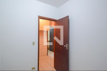 Casa à venda com 182m², 4 quartos e 2 vagasQuarto de Serviço