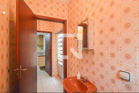 Casa à venda com 182m², 4 quartos e 2 vagasBanheiro de serviço