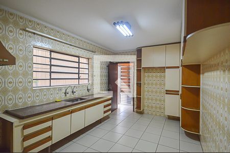 Casa à venda com 182m², 4 quartos e 2 vagasCozinha