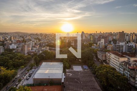 Vista de kitnet/studio para alugar com 1 quarto, 43m² em Petrópolis, Porto Alegre