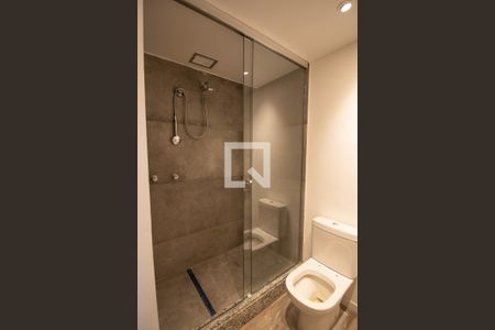Studio para alugar com 43m², 1 quarto e 1 vaga Studio para alugar com 43m², 1 quarto e 1 vagaBanheiro