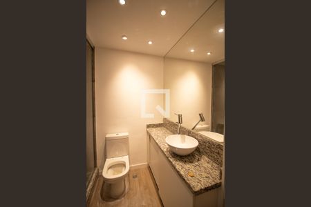 Studio para alugar com 43m², 1 quarto e 1 vaga Studio para alugar com 43m², 1 quarto e 1 vagaBanheiro