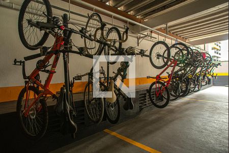 Apartamento à venda com 38m², 1 quarto e 1 vagaÁrea comum - Bicicletário