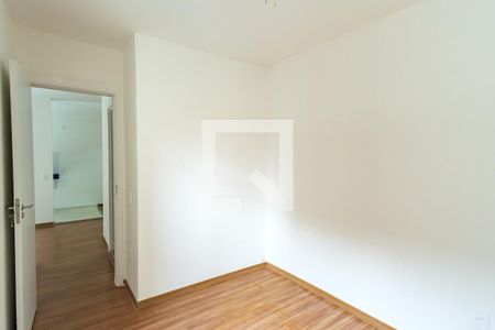 Quarto 2 de apartamento para alugar com 2 quartos, 45m² em Vila Esperança, São Paulo