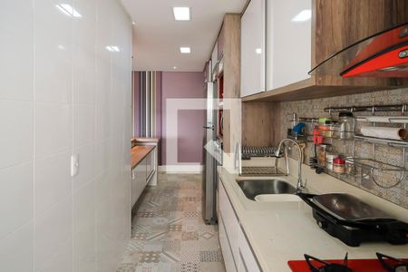 Apartamento à venda com 94m², 2 quartos e 2 vagasCozinha