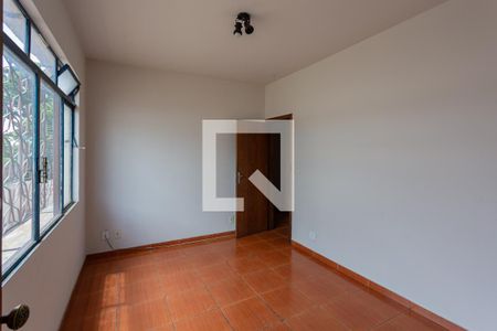 Sala de apartamento para alugar com 3 quartos, 104m² em Sagrada Família , Belo Horizonte
