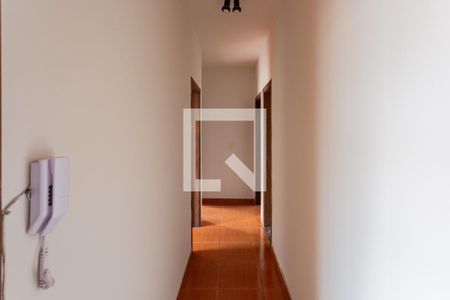 Corredor de apartamento para alugar com 3 quartos, 104m² em Sagrada Família , Belo Horizonte