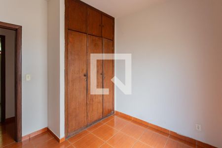 Quarto 1 de apartamento para alugar com 3 quartos, 104m² em Sagrada Família , Belo Horizonte