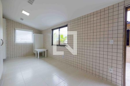 Apartamento à venda com 365m², 4 quartos e 3 vagas Apartamento à venda com 365m², 4 quartos e 3 vagasÁrea de Serviço Cobertura