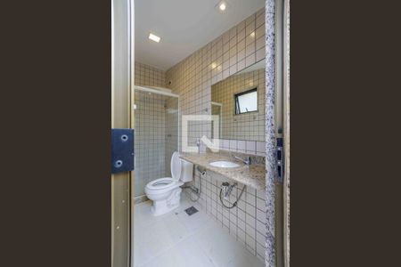 Apartamento à venda com 365m², 4 quartos e 3 vagas Apartamento à venda com 365m², 4 quartos e 3 vagasBanheiro da Cobertura