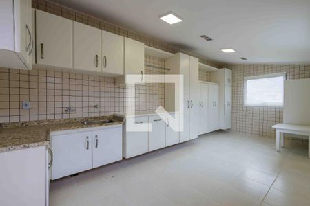 Apartamento à venda com 365m², 4 quartos e 3 vagas Apartamento à venda com 365m², 4 quartos e 3 vagasÁrea de Serviço Cobertura