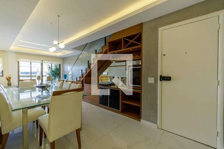 Apartamento à venda com 365m², 4 quartos e 3 vagas Apartamento à venda com 365m², 4 quartos e 3 vagasSala