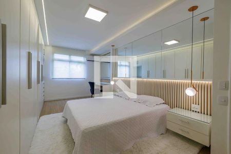 Apartamento à venda com 365m², 4 quartos e 3 vagas Apartamento à venda com 365m², 4 quartos e 3 vagasSuíte 2