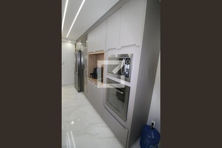 Apartamento à venda com 129m², 3 quartos e 2 vagasCozinha