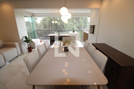 Apartamento à venda com 129m², 3 quartos e 2 vagasSala