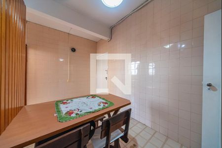 Apartamento à venda com 178m², 3 quartos e 1 vaga Apartamento à venda com 178m², 3 quartos e 1 vagaCozinha