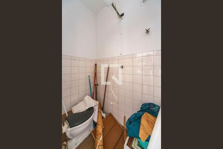 Apartamento à venda com 178m², 3 quartos e 1 vaga Apartamento à venda com 178m², 3 quartos e 1 vagaBanheiro de serviço