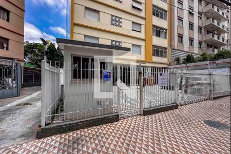 Apartamento à venda com 178m², 3 quartos e 1 vaga Apartamento à venda com 178m², 3 quartos e 1 vagaFachada