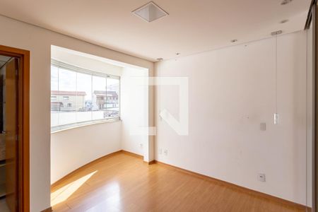 Apartamento para alugar com 94m², 3 quartos e 2 vagas Apartamento para alugar com 94m², 3 quartos e 2 vagasSuíte