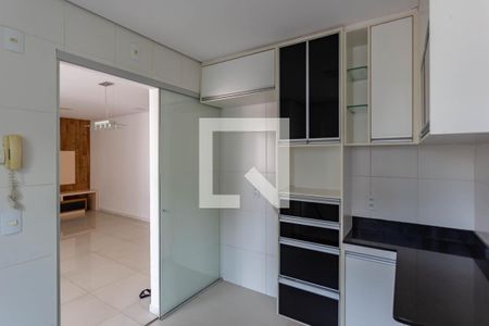 Apartamento para alugar com 94m², 3 quartos e 2 vagas Apartamento para alugar com 94m², 3 quartos e 2 vagasCozinha