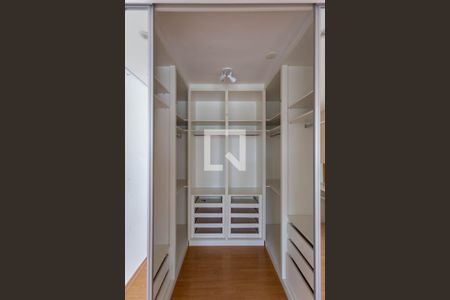 Apartamento para alugar com 94m², 3 quartos e 2 vagas Apartamento para alugar com 94m², 3 quartos e 2 vagasSuíte