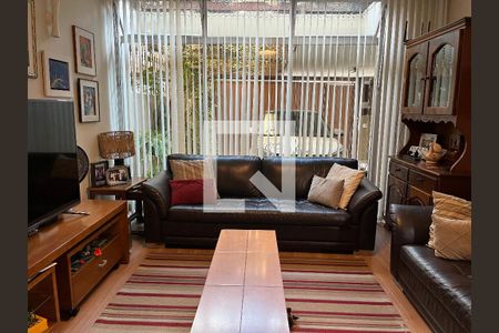 Sala de casa à venda com 4 quartos, 200m² em Vila Clementino, São Paulo