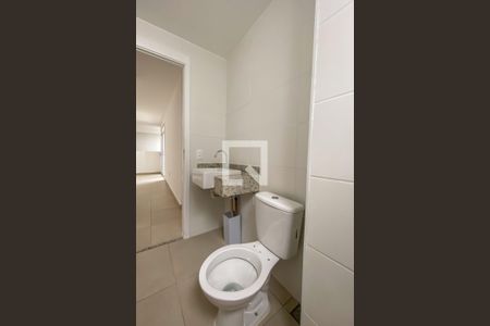 Apartamento para alugar com 75m², 3 quartos e 2 vagas Apartamento para alugar com 75m², 3 quartos e 2 vagasBanheiro